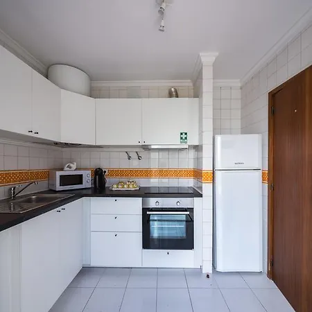 Golden Place 丰沙尔