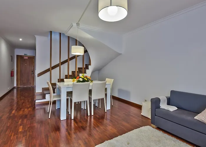 Golden Place דירה